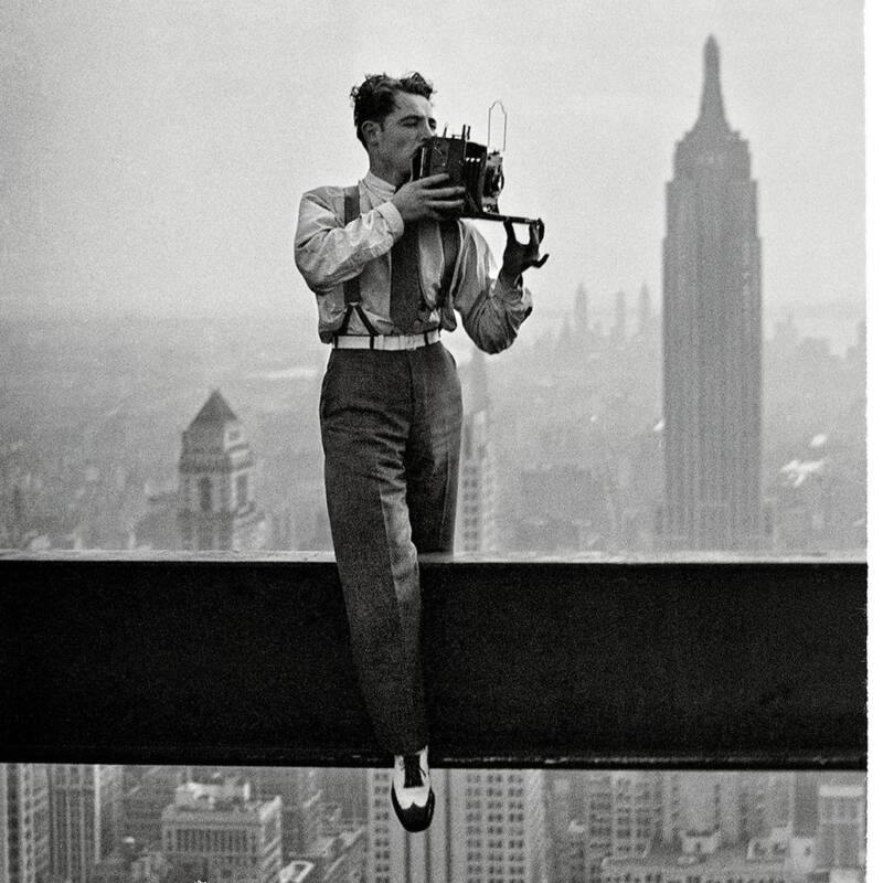 lunch-atop-a-skyscraper-photographer-charles-clyde-ebbets.jpeg