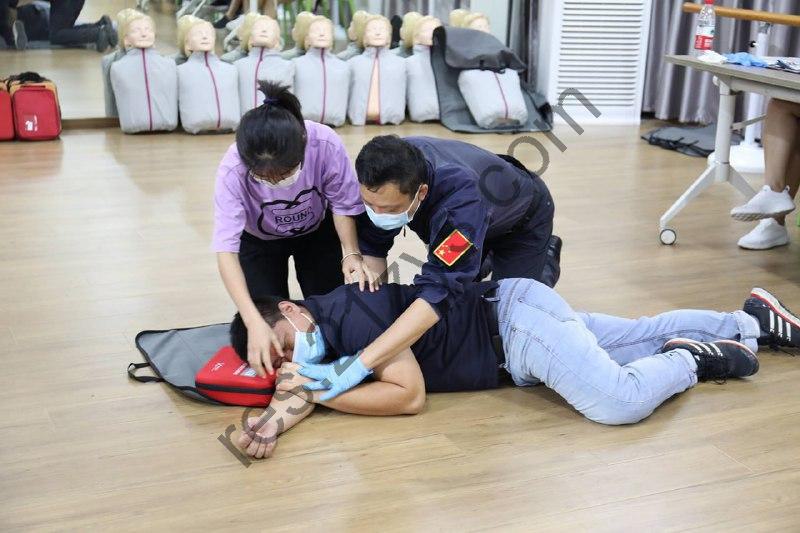 家庭紧急急救 视频讲解